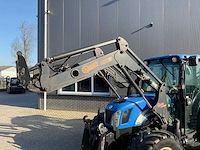 2005 new holland tn95da vierwielaangedreven landbouwtractor - afbeelding 30 van  31