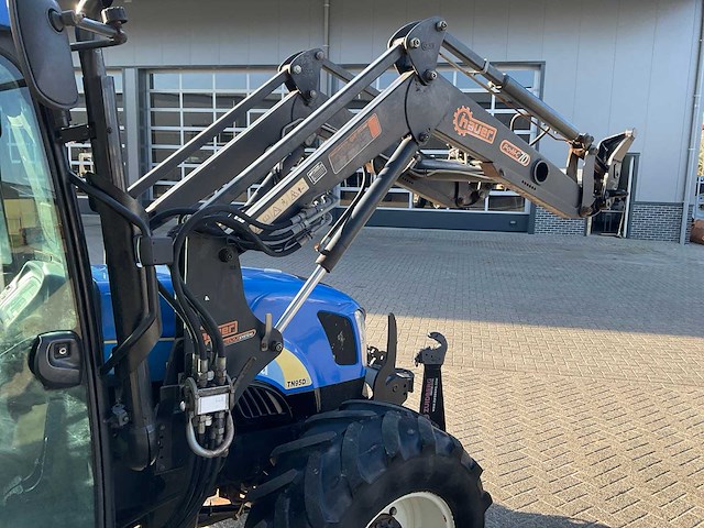 2005 new holland tn95da vierwielaangedreven landbouwtractor - afbeelding 31 van  31