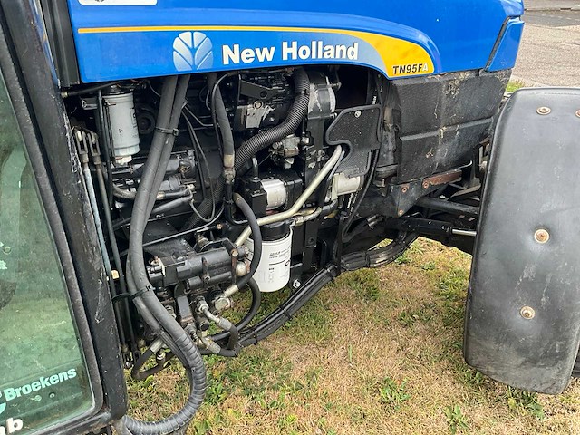 2005 new holland tn95fs minitractor - afbeelding 17 van  35