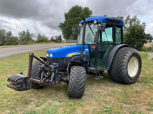 2005 new holland tn95fs minitractor - afbeelding 12 van  35