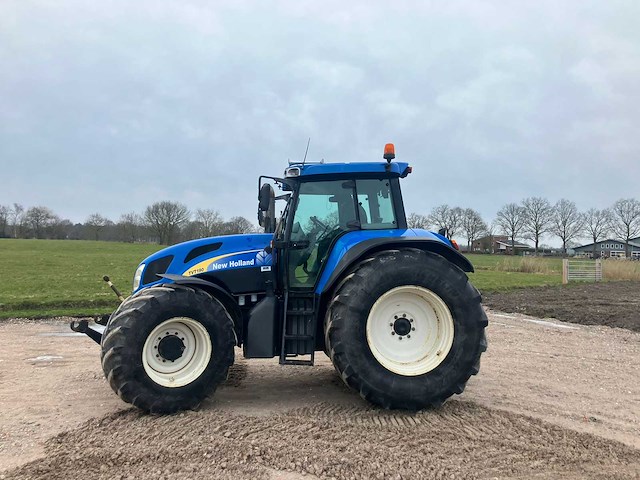 2005 new holland tvt 190 vierwielaangedreven landbouwtractor - afbeelding 2 van  27