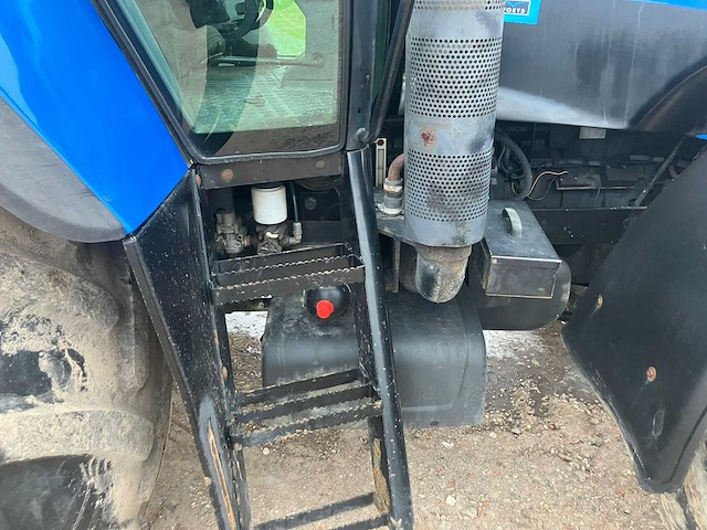 2005 new holland tvt 190 vierwielaangedreven landbouwtractor - afbeelding 4 van  15