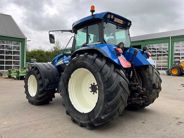 2005 new holland tvt190 vierwielaangedreven landbouwtractor - afbeelding 29 van  34