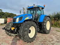 2005 new holland tvt190 vierwielaangedreven landbouwtractor - afbeelding 2 van  51
