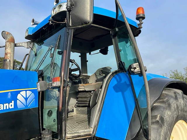 2005 new holland tvt190 vierwielaangedreven landbouwtractor - afbeelding 30 van  51