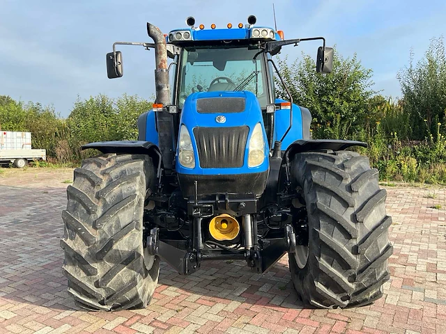 2005 new holland tvt190 vierwielaangedreven landbouwtractor - afbeelding 3 van  51