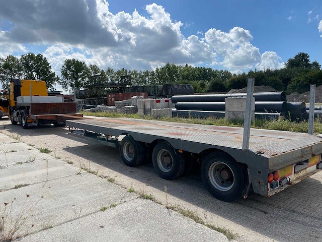 2005 nooteboom mco-48-03 v uitschuifbare hydraulisch gestuurde semi dieplader - afbeelding 12 van  13