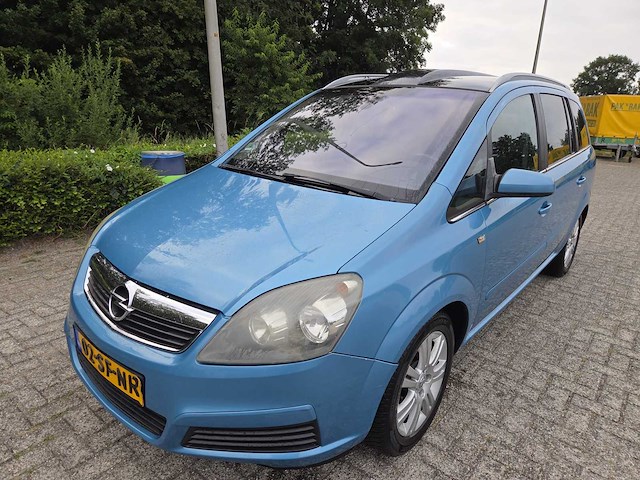 2005 opel zafira 2.2 automaat cosmo personenauto - afbeelding 1 van  14