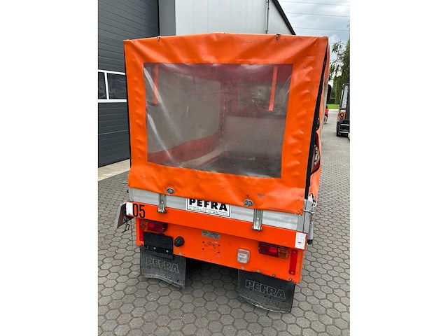 2005 pefra 612 platformwagen met huifopbouw - afbeelding 2 van  13