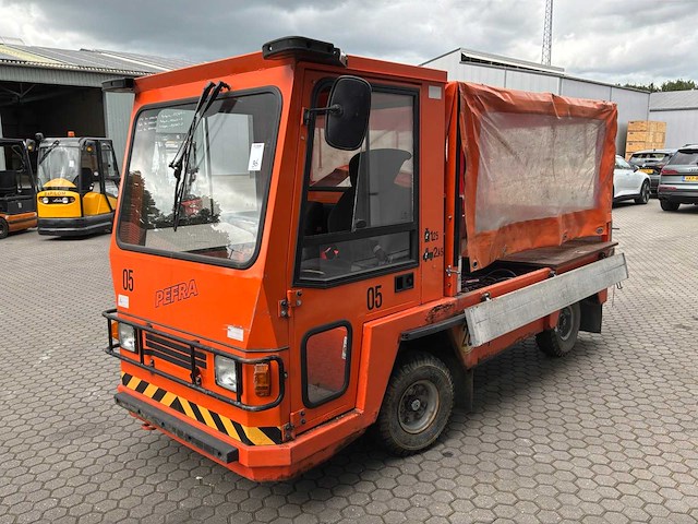 2005 pefra 612 platformwagen met huifopbouw - afbeelding 9 van  13