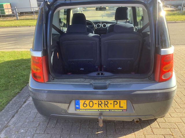2005 peugeot 1007 1.4 urban personenauto - afbeelding 9 van  12