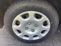 2005 peugeot 1007 1.4 urban personenauto - afbeelding 2 van  8