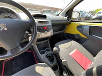 2005 peugeot 107 1.0-12v xr personenauto - afbeelding 6 van  28