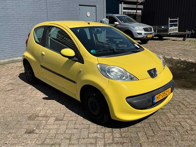 2005 peugeot 107 1.0-12v xr personenauto - afbeelding 22 van  28
