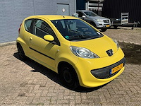 2005 peugeot 107 1.0-12v xr personenauto - afbeelding 22 van  28