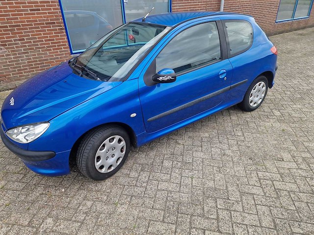 2005 peugeot 206 1.4 x-line personenauto - afbeelding 1 van  18