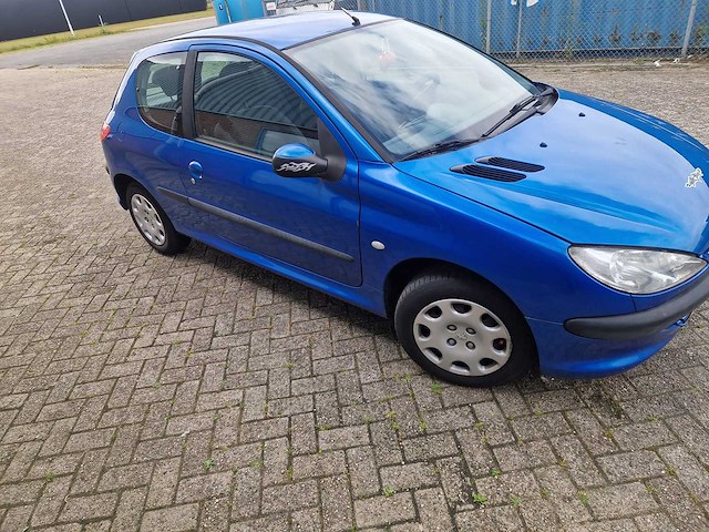 2005 peugeot 206 1.4 x-line personenauto - afbeelding 14 van  18