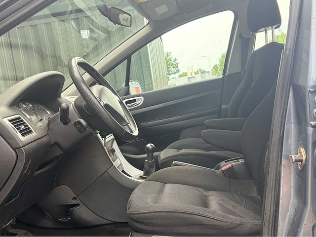 2005 peugeot 307 1.6-16v xs personenauto - afbeelding 12 van  13