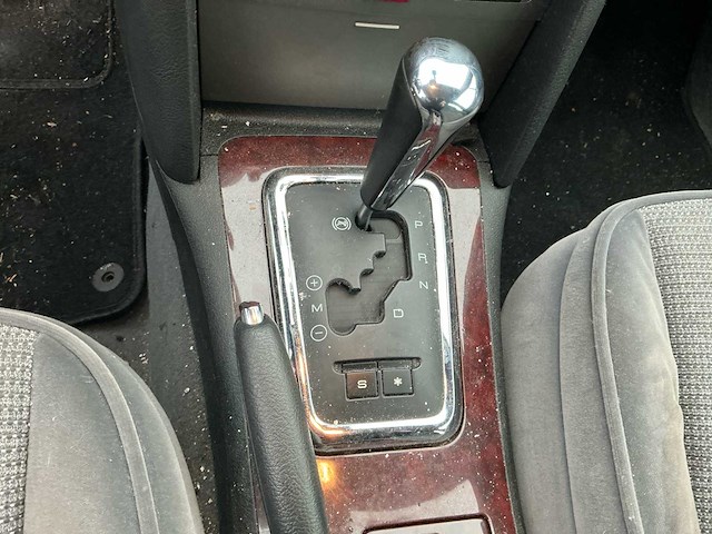 2005 peugeot 407 sw 2.0-16v xt personenauto - automaat - afbeelding 27 van  37