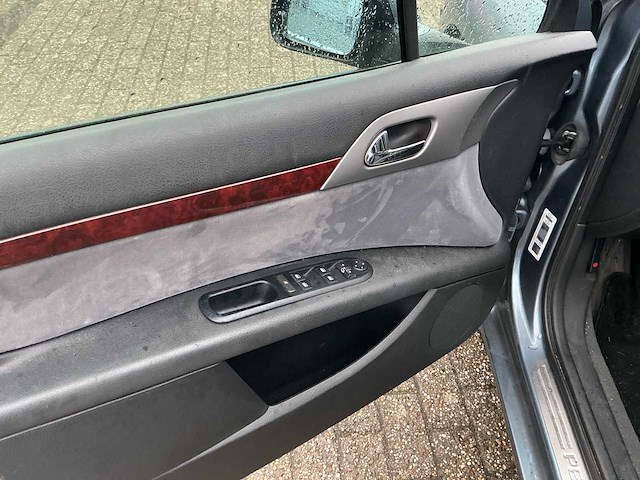 2005 peugeot 407 sw 2.0-16v xt personenauto - automaat - afbeelding 13 van  31