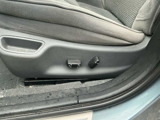 2005 peugeot 407 sw 2.0-16v xt personenauto - automaat - afbeelding 23 van  31