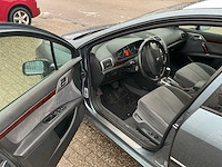 2005 peugeot 407 sw 2.0-16v xt personenauto - automaat - afbeelding 9 van  18
