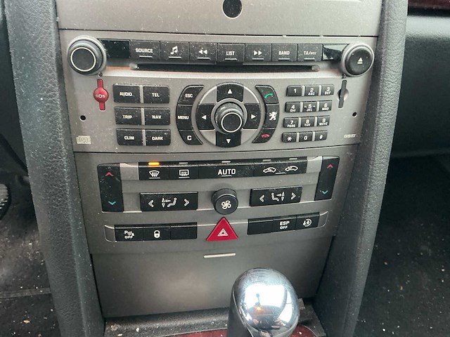 2005 peugeot 407 sw 2.0-16v xt personenauto - automaat - afbeelding 12 van  18