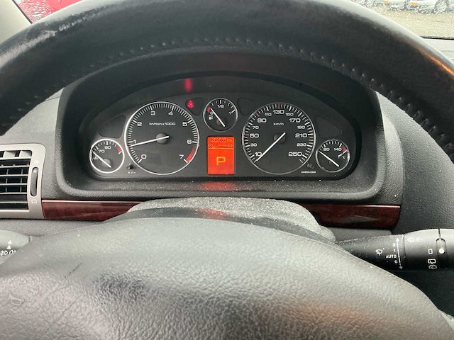 2005 peugeot 407 sw 2.0-16v xt personenauto - automaat - afbeelding 20 van  37