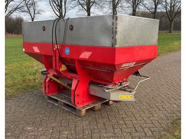 2005 rauch alpha 1132 gedragen kunstmeststrooier - afbeelding 1 van  8
