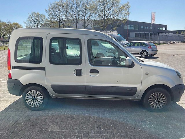 2005 renault kangoo 1.2-16v authentique personenauto - afbeelding 23 van  25