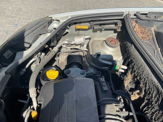 2005 renault kangoo 1.2-16v authentique personenauto - afbeelding 20 van  25