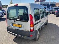2005 renault kangoo 1.2-16v authentique personenauto - afbeelding 23 van  25