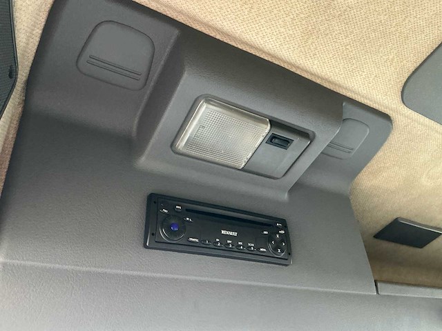 2005 renault midlum 159 dci vrachtwagen - afbeelding 37 van  45