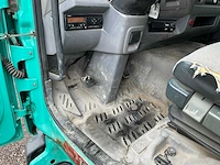 2005 renault midlum 220 dci kipper vrachtwagen met hiab 9tm autolaadkraan - afbeelding 8 van  84