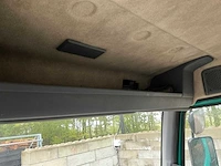 2005 renault midlum 220 dci kipper vrachtwagen met hiab 9tm autolaadkraan - afbeelding 25 van  84
