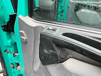 2005 renault midlum 220 dci kipper vrachtwagen met hiab 9tm autolaadkraan - afbeelding 39 van  84
