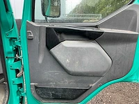 2005 renault midlum 220 dci kipper vrachtwagen met hiab 9tm autolaadkraan - afbeelding 43 van  84