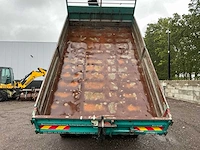 2005 renault midlum 220 dci kipper vrachtwagen met hiab 9tm autolaadkraan - afbeelding 52 van  84