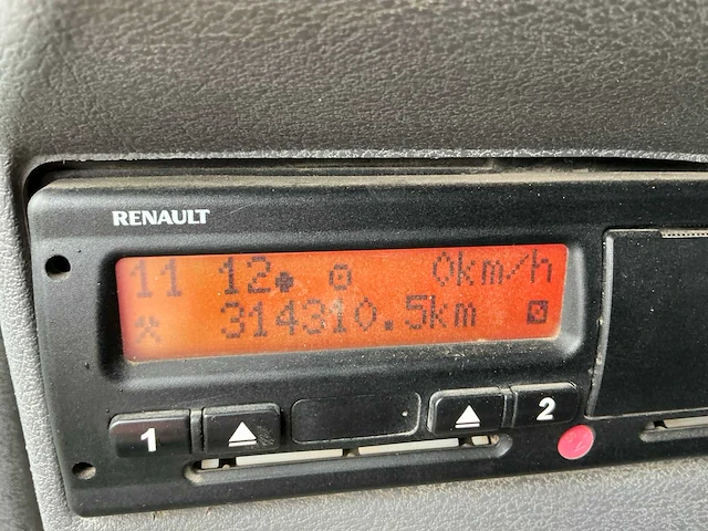 2005 renault midlum 220 dci kipper vrachtwagen met hiab 9tm autolaadkraan - afbeelding 10 van  32