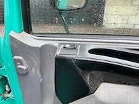 2005 renault midlum 220 dci kipper vrachtwagen met hiab 9tm autolaadkraan - afbeelding 26 van  32
