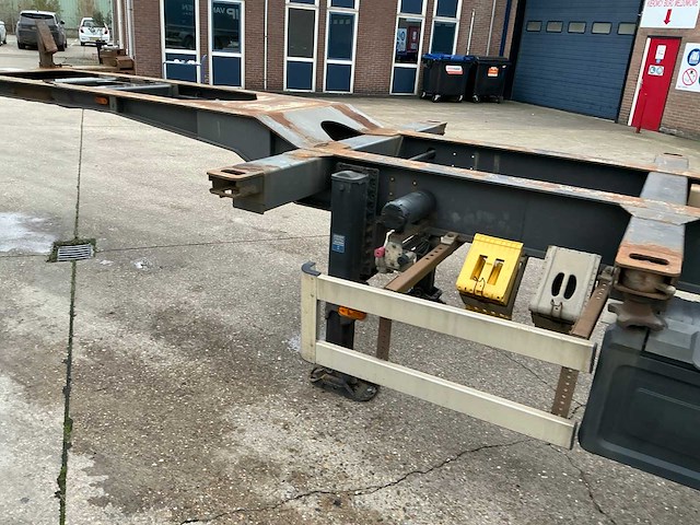 2005 renders roc 12 27cc containerchassis oplegger - afbeelding 15 van  36