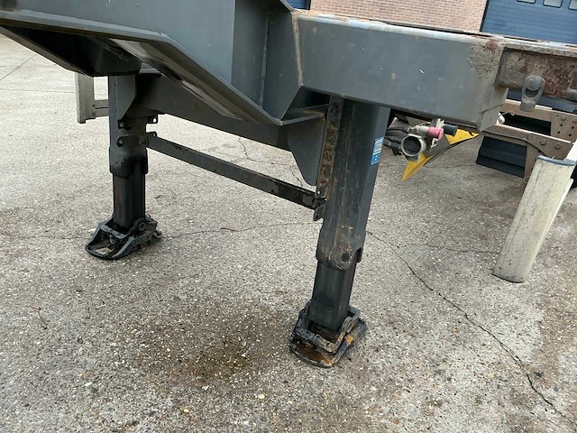 2005 renders roc 12 27cc containerchassis oplegger - afbeelding 17 van  36