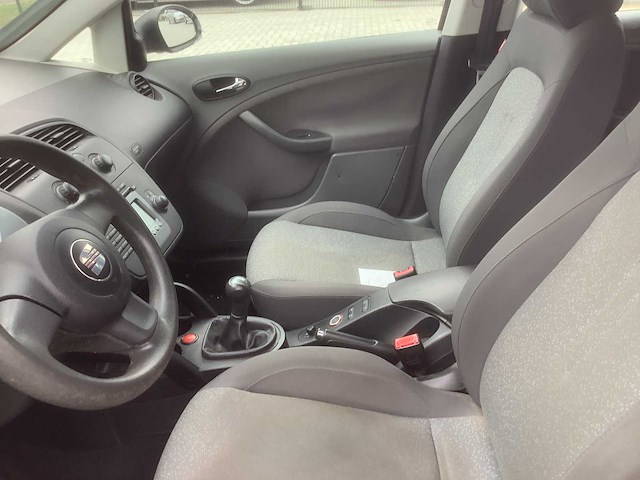 2005 seat altea 1.6 reference personenauto - afbeelding 14 van  15
