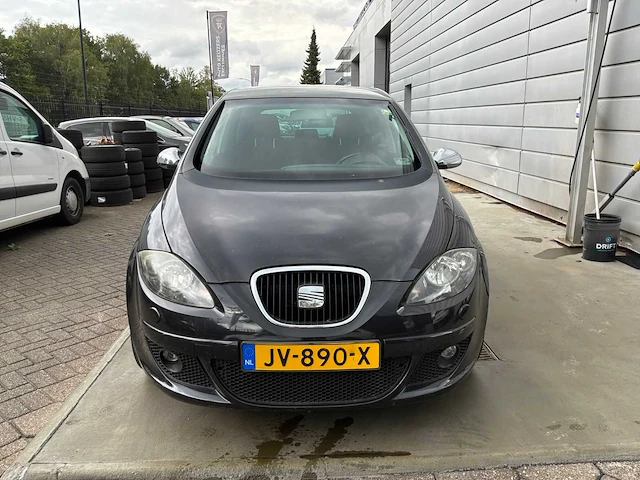 2005 seat altea 1.6 sport personenauto - afbeelding 2 van  6