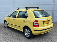 2005 skoda fabia 1.4-16v ambiente personenauto - afbeelding 2 van  6