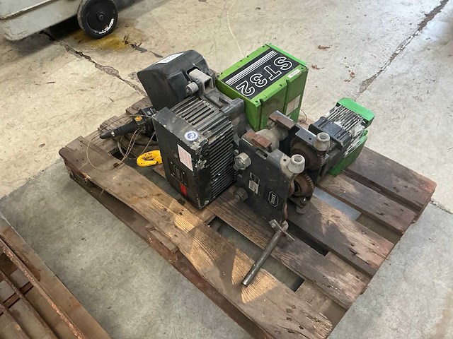 2005 stahl st3216-2/8 elektrische kettingtakel met loopkat - afbeelding 4 van  9