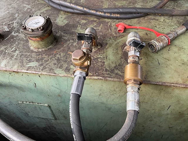 2005 steenbergen cie 300 brandstof opslagtank - afbeelding 11 van  11