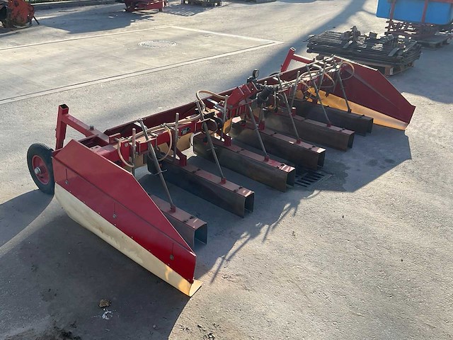 2005 steketee rijenspuit - afbeelding 4 van  11