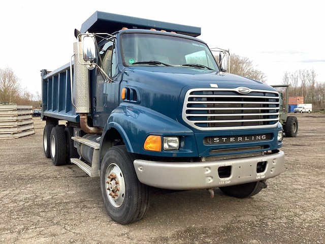 2005 sterling lt 9500 vrachtwagen - afbeelding 4 van  14