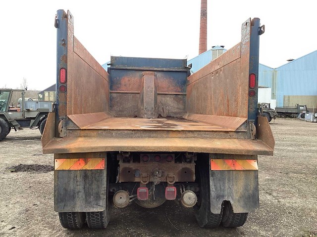 2005 sterling lt 9500 vrachtwagen - afbeelding 17 van  18